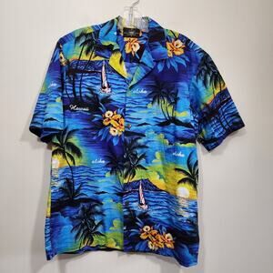 Royal Creations hibiscus, palm, sailboat print Hawaiian short sleeve shirt sz M